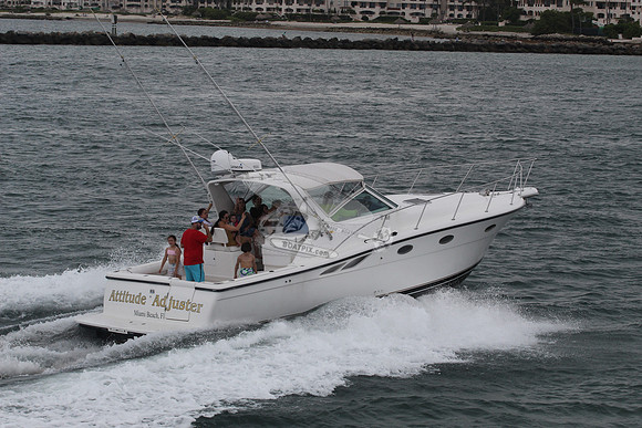 ATTITUDE ADJUSTER.MIAMI BCH FL.2