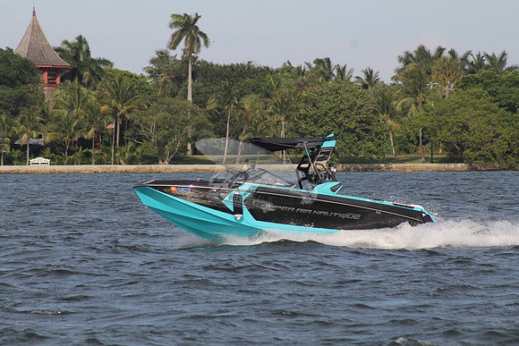 FL0677SS.2304