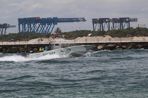 BIG'GNS.JUPITER BOAT.05