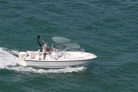 center console.evinrude.7