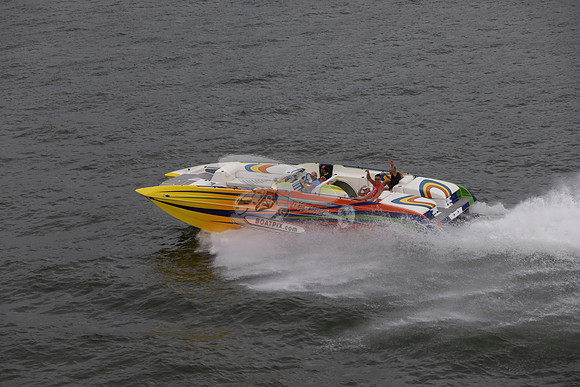 Advantage Boats.yellow.orange.red.blue.green.06