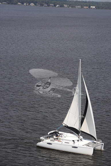 00000.CATAMARAN.064