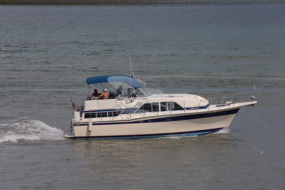 catalina 350.blue bimini.0649