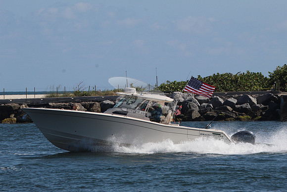 BIG KNOTS.FTL.GRADY WHITE.08
