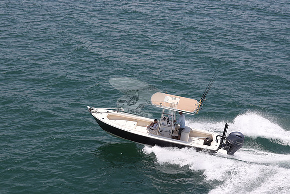 Dorado 23.dark hull.yamaha 200.03