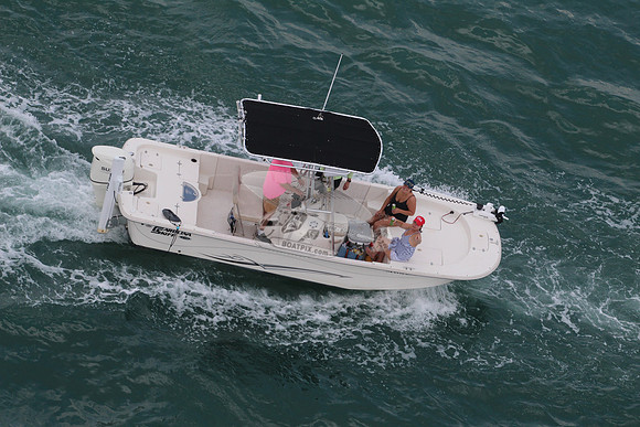 Carolina Skiff.suzuki.3