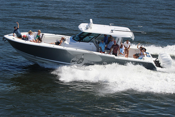 bertram.3 merc 400.5848