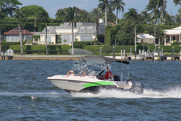 FL0177TA.687
