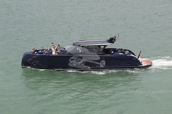 big blue or black boat.07