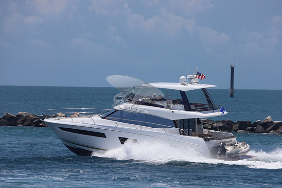 DREAM BIGGER.PRESTIGE56.01