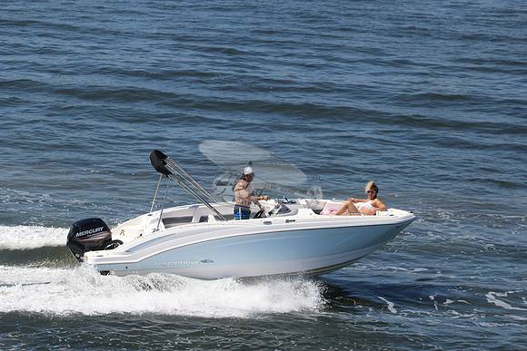 chaparral.blue hull.5938
