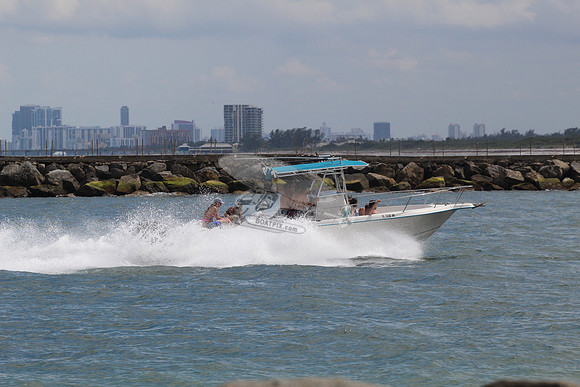 FL0658HK.09