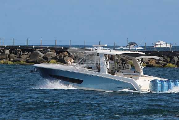 BOSTON WHALER42.FTL.07