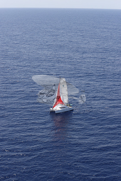 CHAMPAGNE MOMENT.SAIL38.42