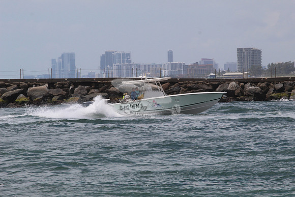 BIG'GNS.JUPITER BOAT.01