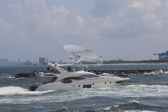 AZIMUT.MIRO 2 MAYBE.05