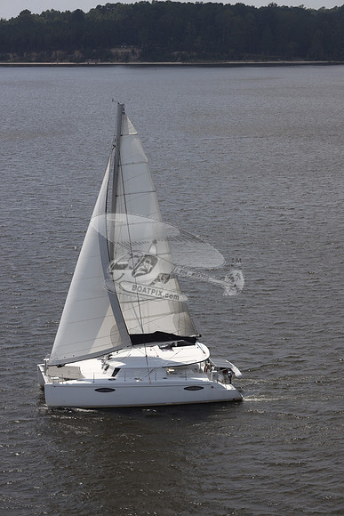 00000.CATAMARAN.015