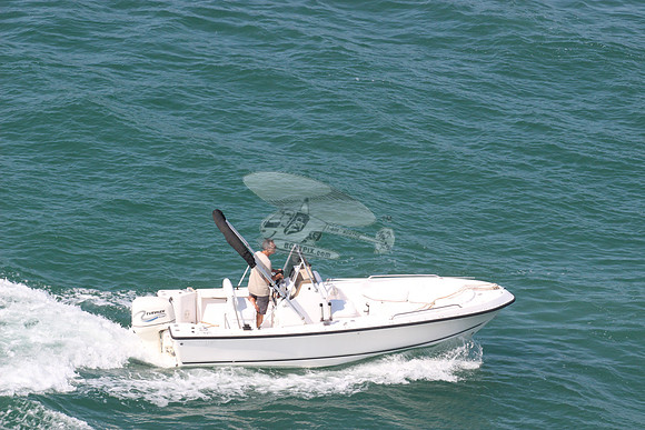 center console.evinrude.6