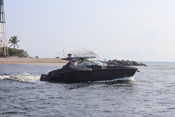 BLACK DIAMOND.CRUISERS.2