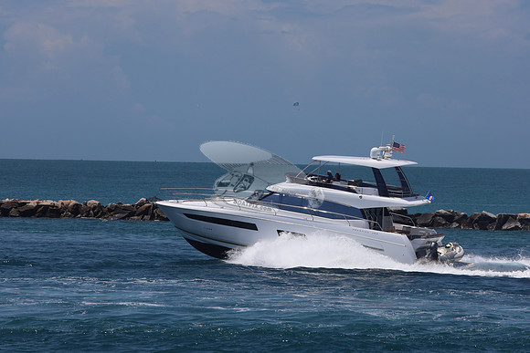 DREAM BIGGER.PRESTIGE56.09
