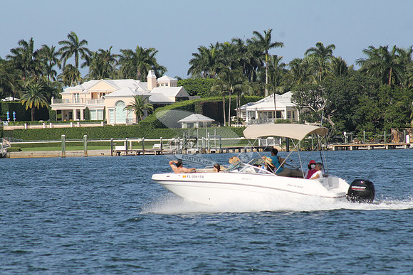 FL0061TA.3610