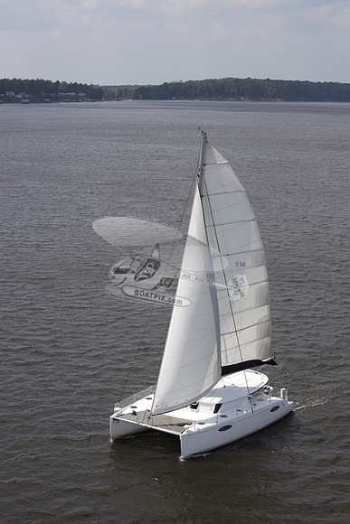 00000.CATAMARAN.031