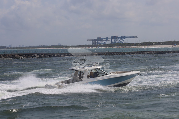 BOAT CAPITAL.FTL.08