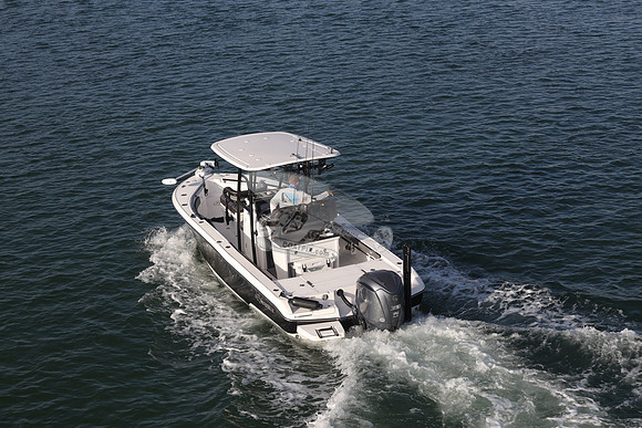 crevalle.26 hbw.black hull.9666