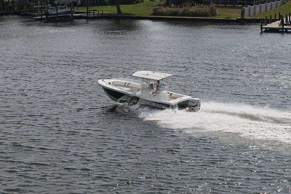 Competition.green.evinrude.02
