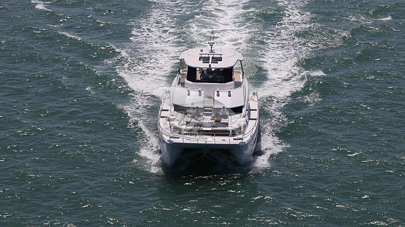 AQUILA YACHT.43