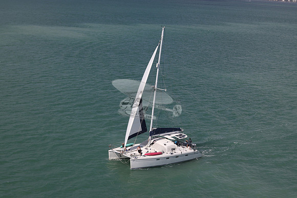 00000.catamaran.10