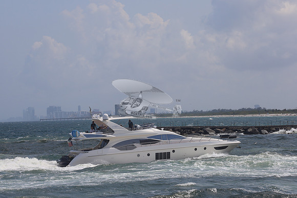 AZIMUT.MIRO 2 MAYBE.04