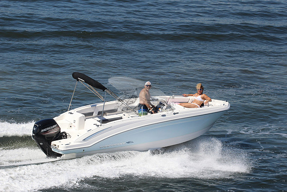 chaparral.blue hull.5932