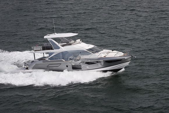 Azimut.60.18