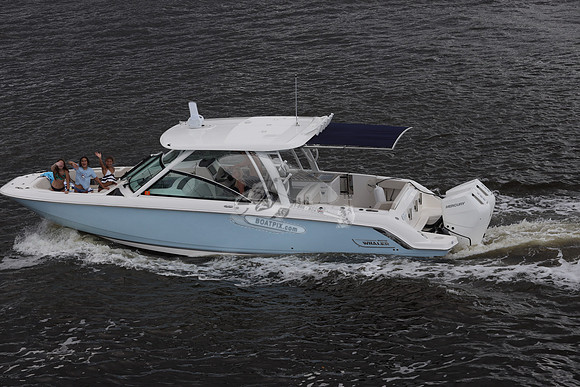 BOSTON WHALER.2 MERC.0480