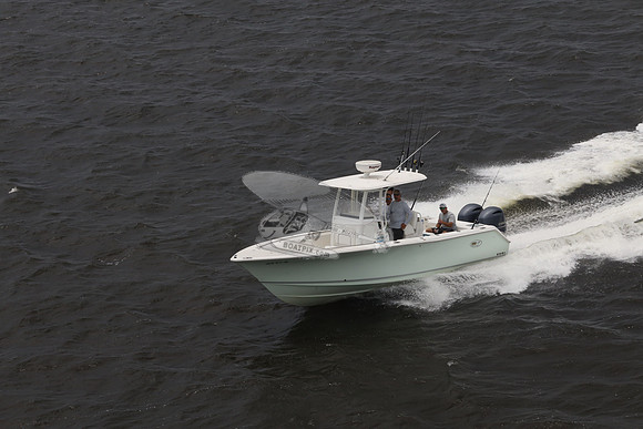 al0171rb.sea hunt.06
