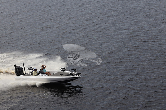 FL0507TC.329