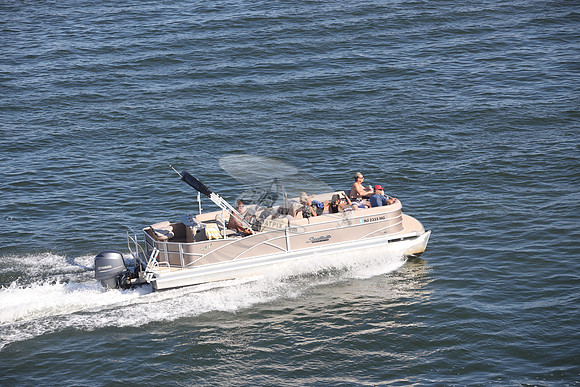 NJ2355HG.709