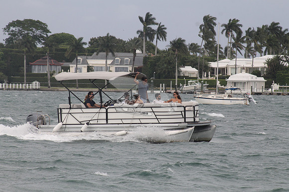 FL0979SU.04
