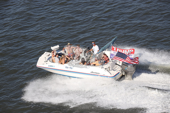 NJ1836HL.SEAS THE DAY.07