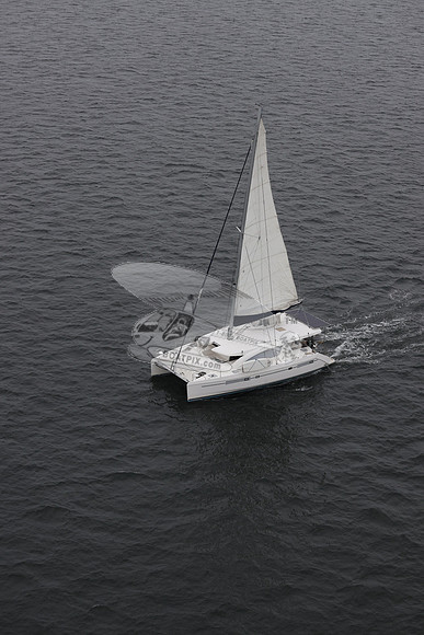 00000.catamaran.041