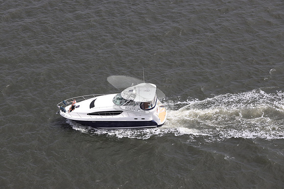 40 motor yacht.3374