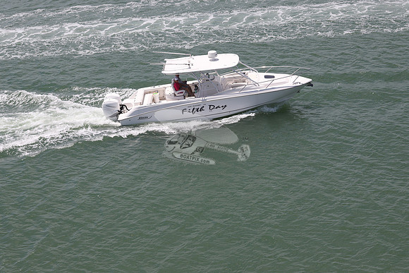 FIFTH DAY.SAND KEY FL. WHALER.05