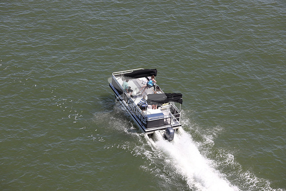 fl4193sn.salty sams boat rental.4514
