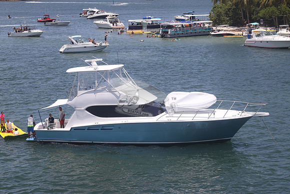 HATTERAS.BLUE HULL.13