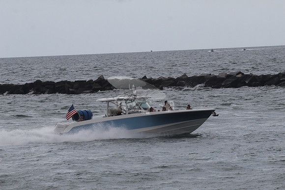 BOSTON WHALER.LT BLUE.502