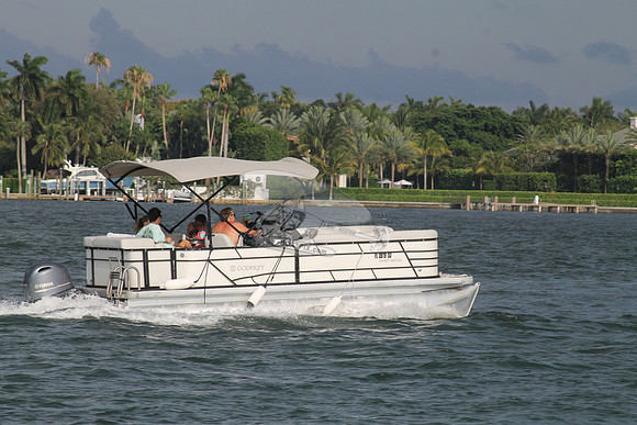 FL0979SU.07