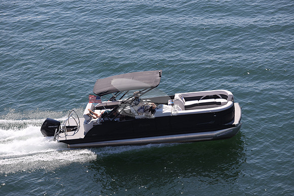 barletta.merc 300.black hull.6967