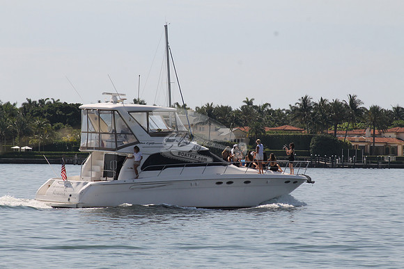 DIAMOND D.PALM BEACH FL.12