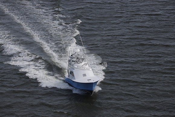 backin up.oregon inlet nc.9391